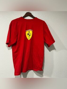 Vintage 2002 Ferrari Official Licensed Scuderia Shield Logo T-Shirt Red Large